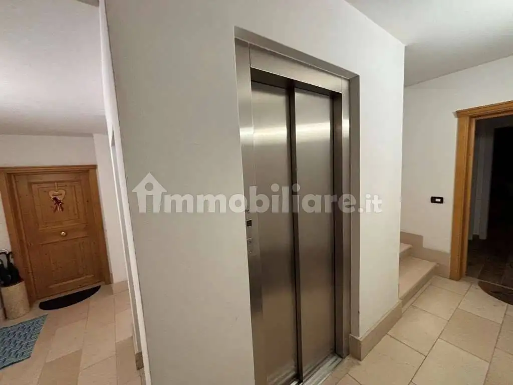 Bilocale via Trento, 44, Centro, Malè - foto 2