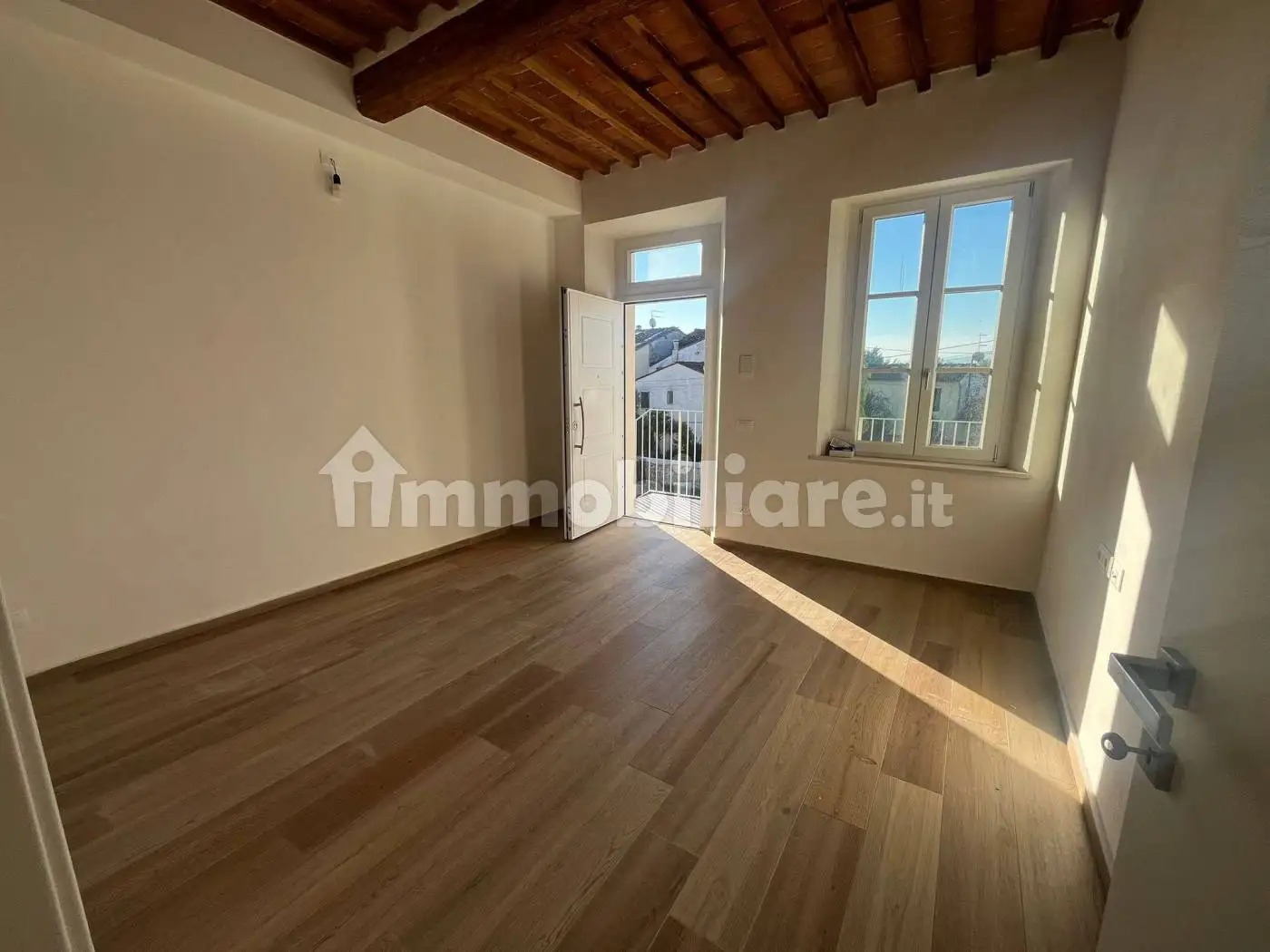 Appartamento in vendita a Lucca