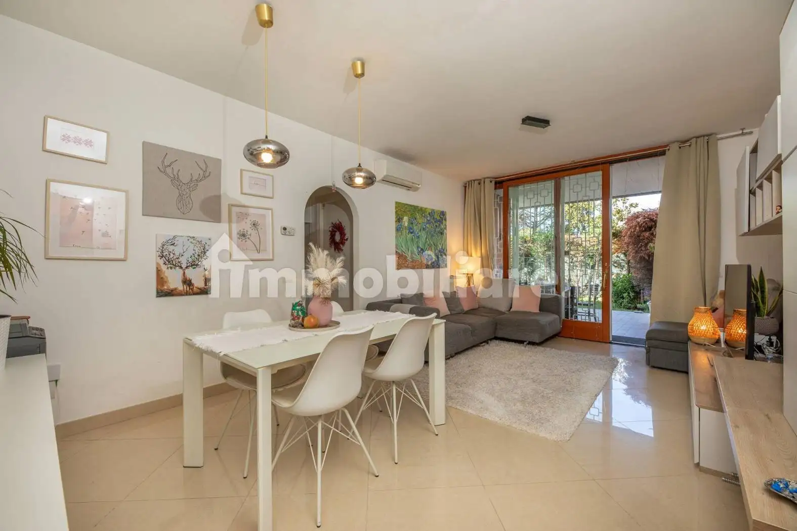 Appartamento in vendita a Roma