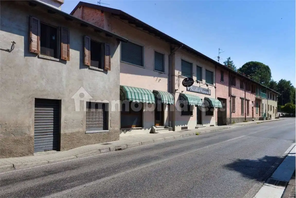 Palazzo - Edificio in vendita a Cassina Rizzardi