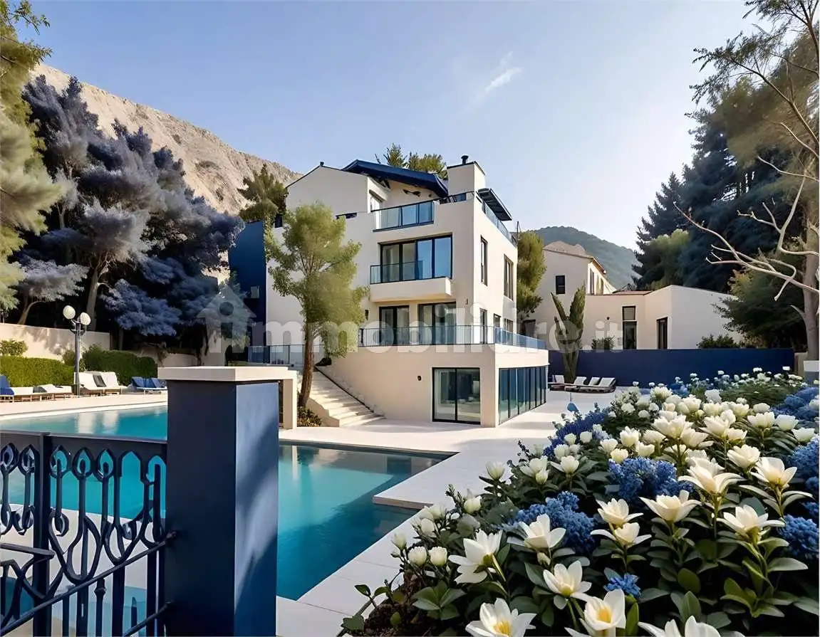 Palazzo - Edificio in vendita a Mergozzo