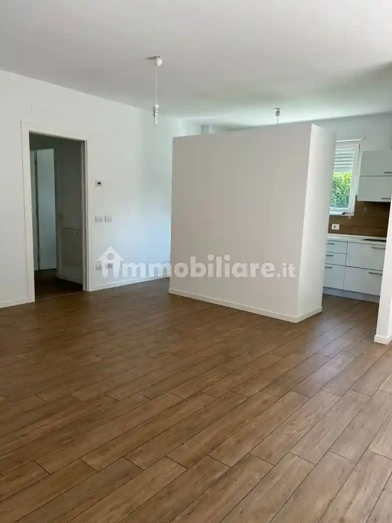 Trilocale via Montello, Montello, Varese - foto 2