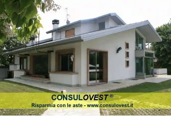 Villa in vendita a Corbetta