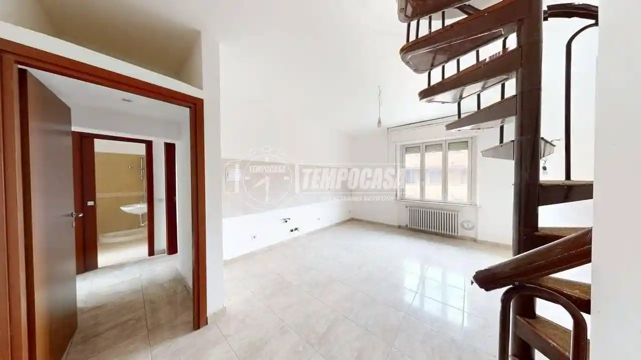 Appartamento in vendita a Bovisio-Masciago