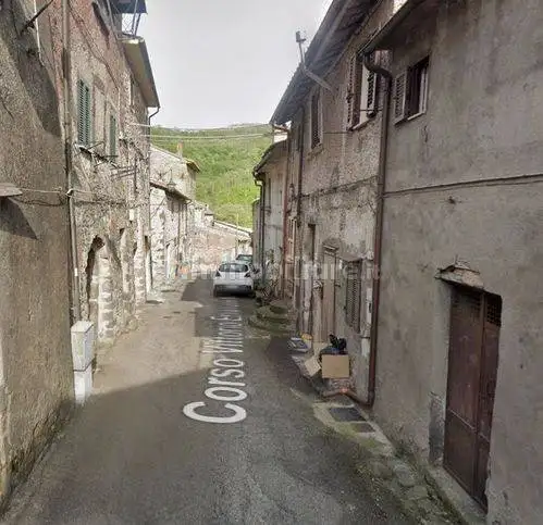 Appartamento in asta a Latera