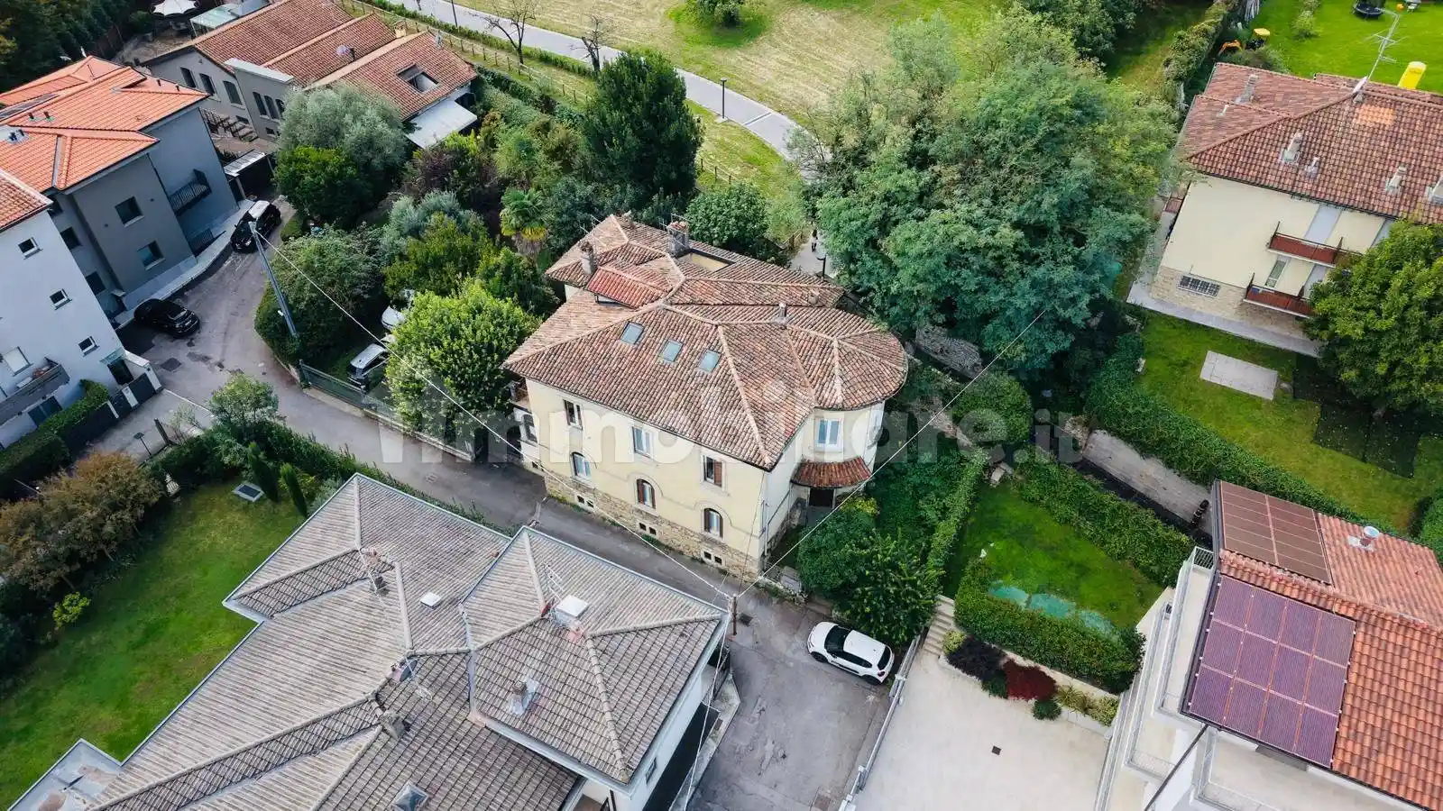 Villa in vendita a Bergamo