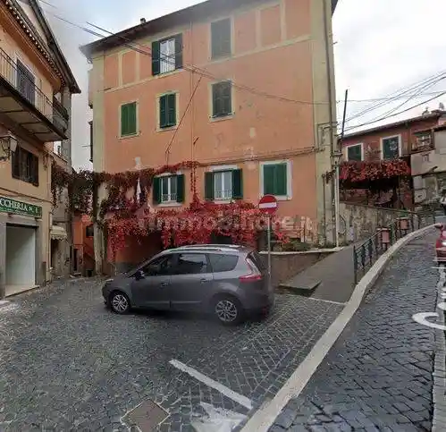 Appartamento in vendita a Rocca di Papa