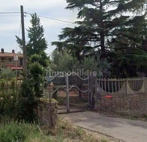 Villa in vendita a Lanuvio