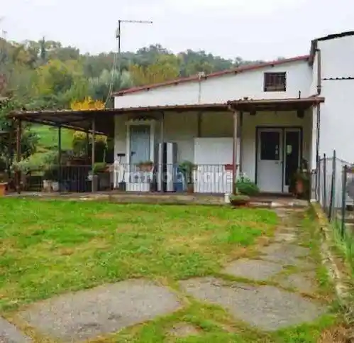 Villa in vendita a Palombara Sabina