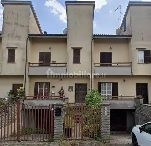 Villetta a schiera in asta a Vallerano