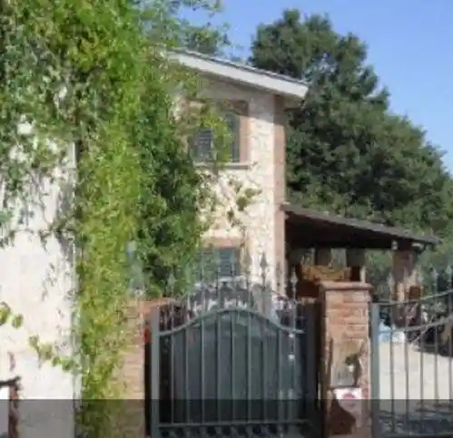 Villa in asta a San Gregorio da Sassola