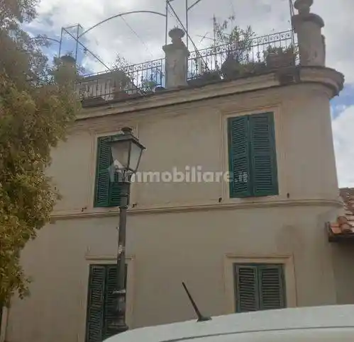 Appartamento in vendita a Zagarolo