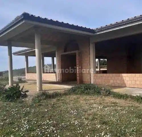 Villa in asta a Cerveteri