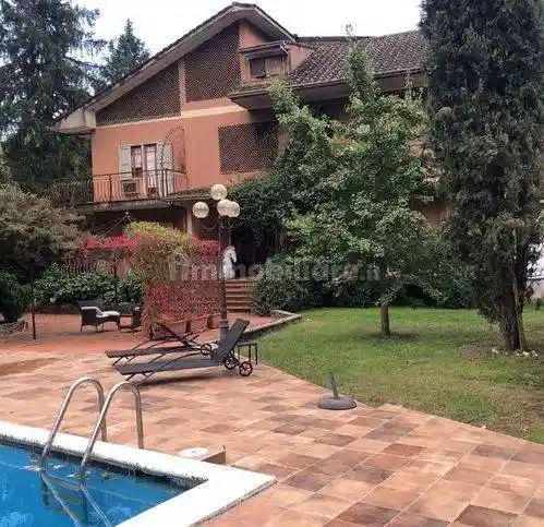 Villa in vendita a Gavignano