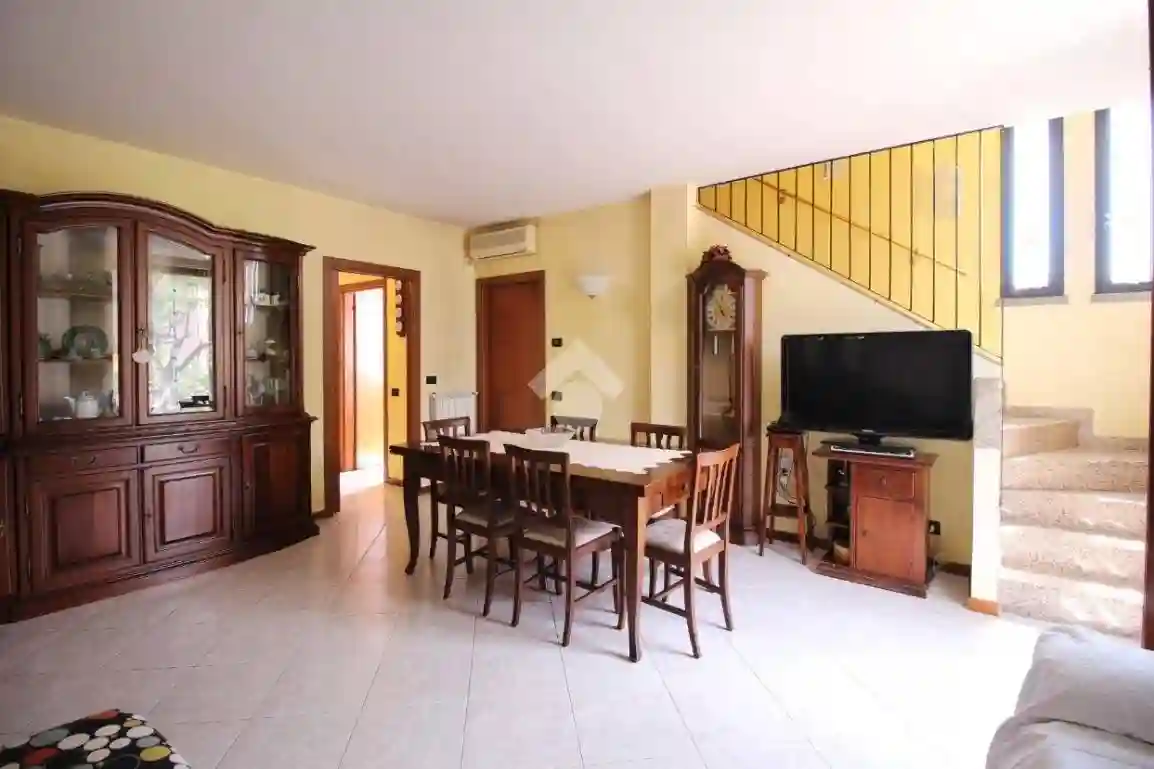 Villetta a schiera - foto 4