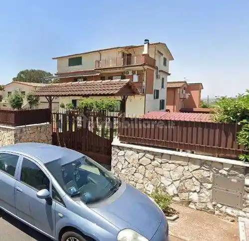 Appartamento in vendita a Zagarolo