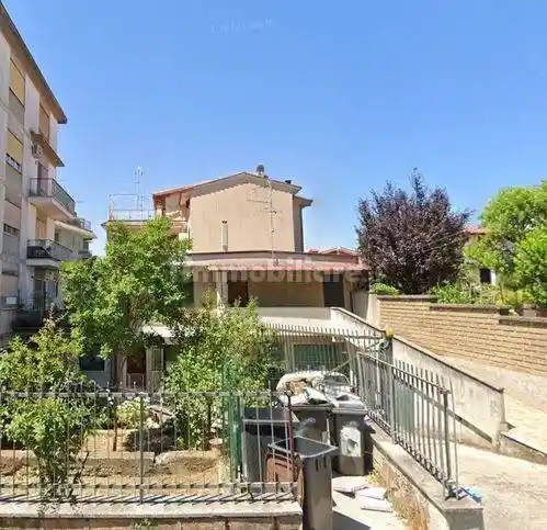 Appartamento in vendita a Cave