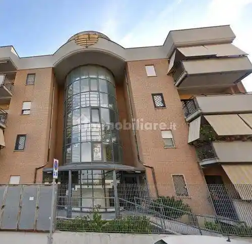 Appartamento in vendita a Guidonia Montecelio