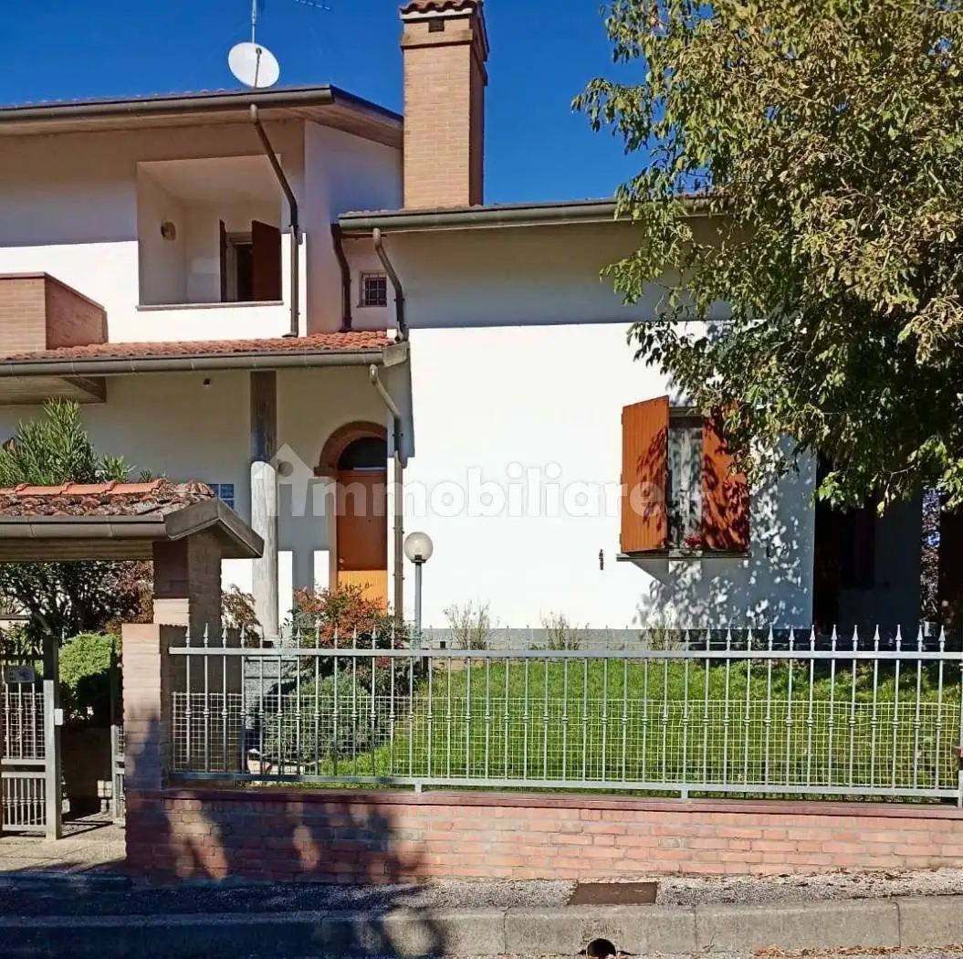 Villa in vendita a Forlì