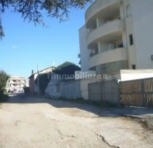 Appartamento in vendita a Ardea