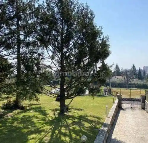 Villa in vendita a Velletri