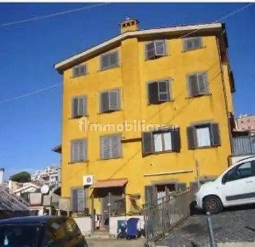 Appartamento in vendita a Rocca di Papa