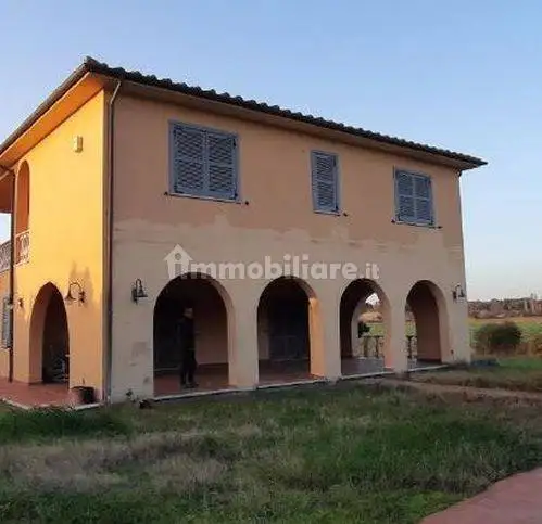 Villa in asta a Tarquinia
