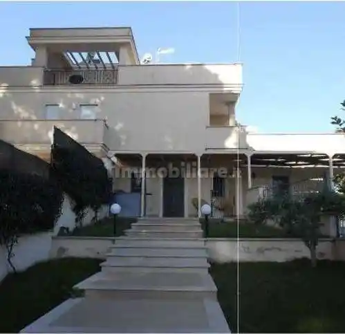 Villa in vendita a Ariccia