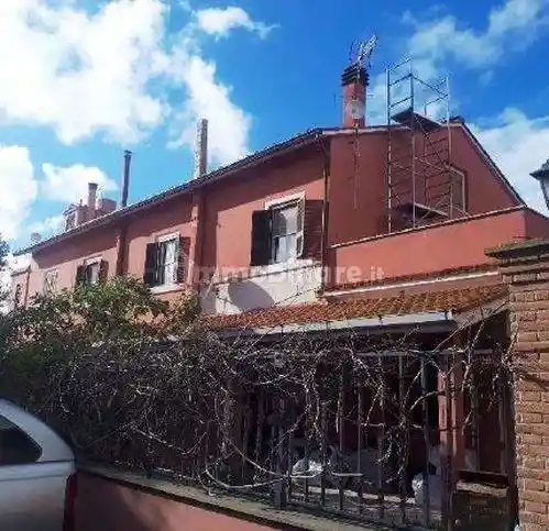 Villa in vendita a Fiumicino