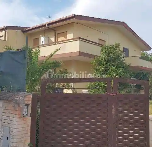 Casa indipendente in vendita a Anzio