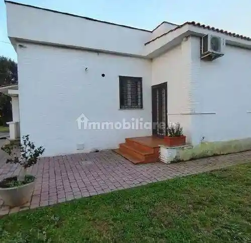 Casa indipendente in vendita a Ardea