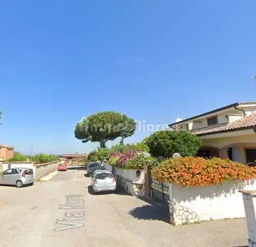 Villetta a schiera in vendita a Ardea