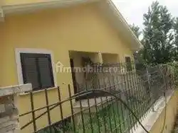 Terratetto unifamiliare in asta a Roma