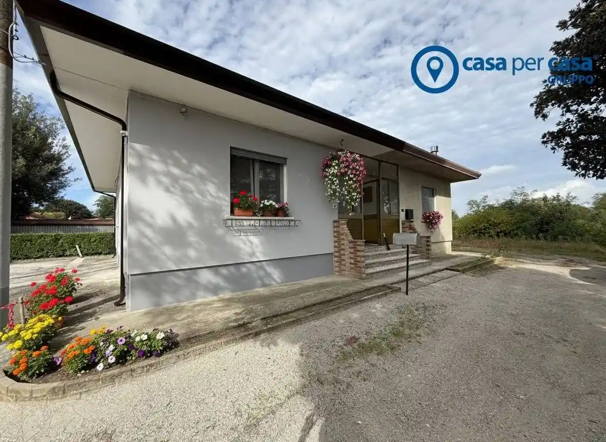 Villa in vendita a Rosolina