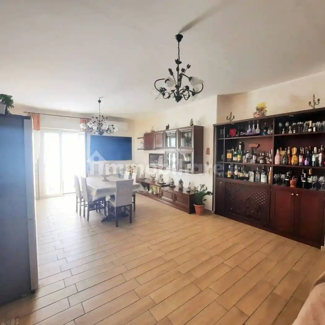 Appartamento in vendita a Palermo