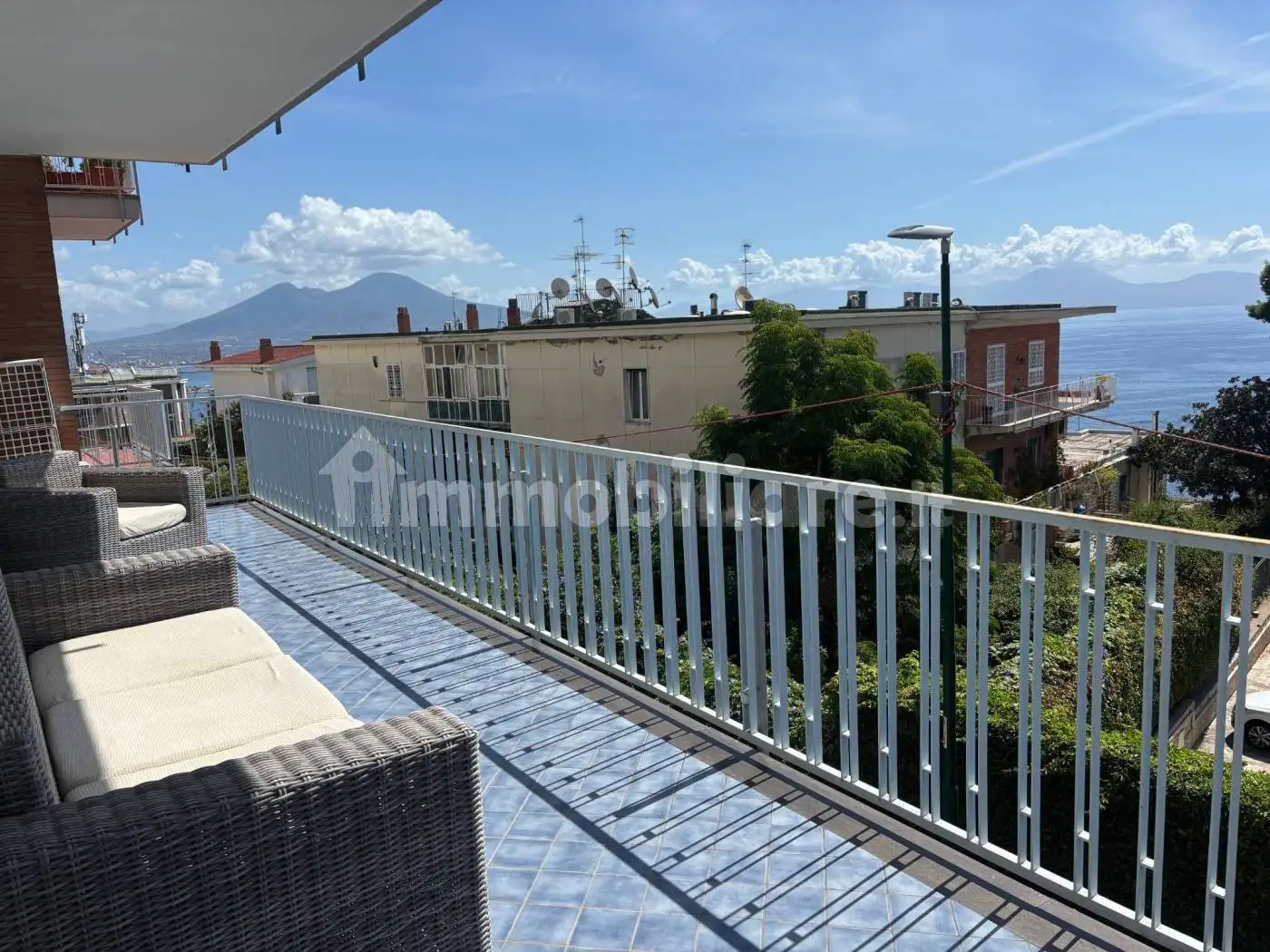 Appartamento in vendita a Napoli