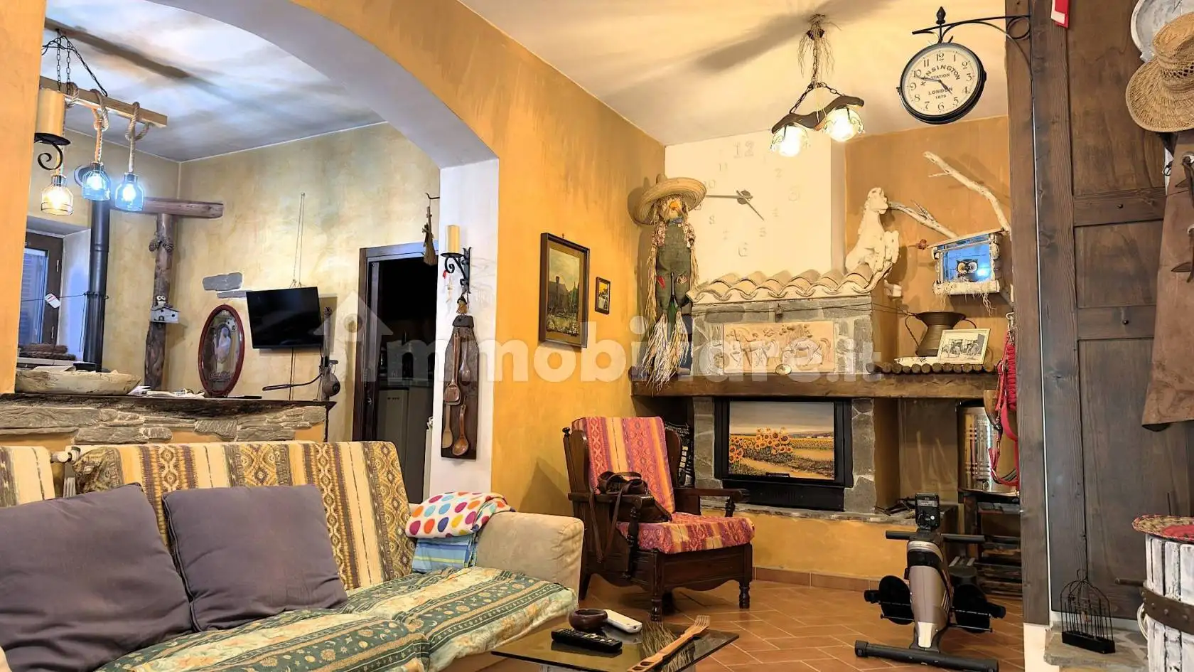 Villa in vendita a Monterosi