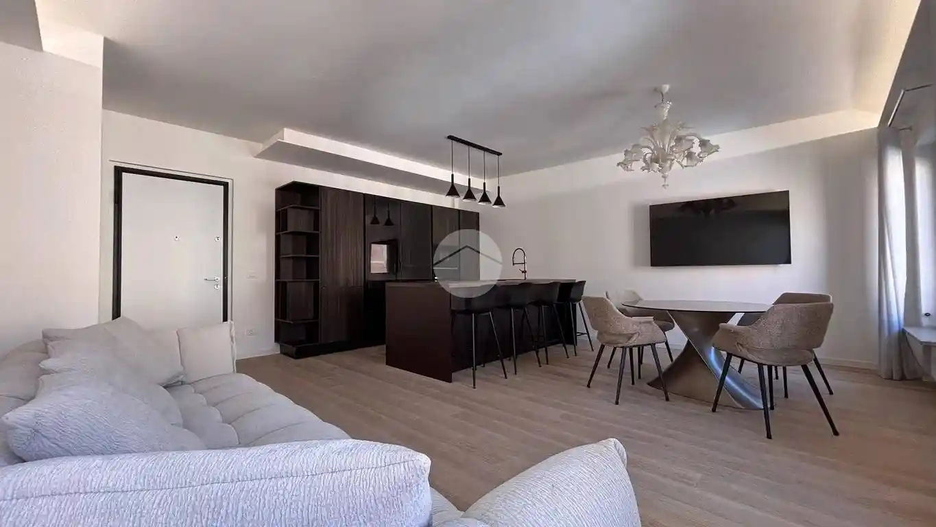 Trilocale Stradone Porta Palio 21, Valverde, Verona - foto 2