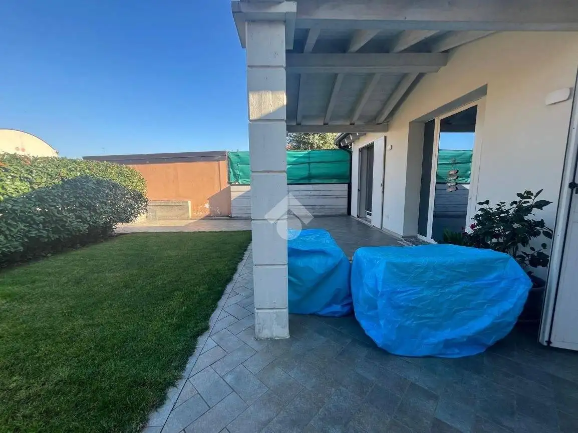 Villa unifamiliare via Vittorio Veneto, Centro, Castel d'Ario - foto 2