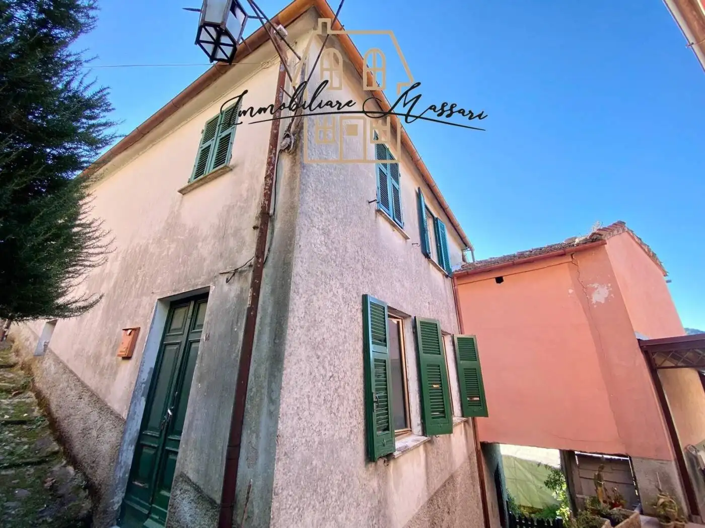 Appartamento in vendita a Calice al Cornoviglio