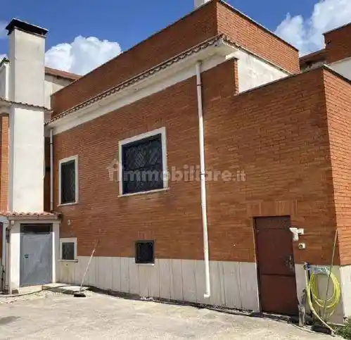 Appartamento in vendita a Pomezia