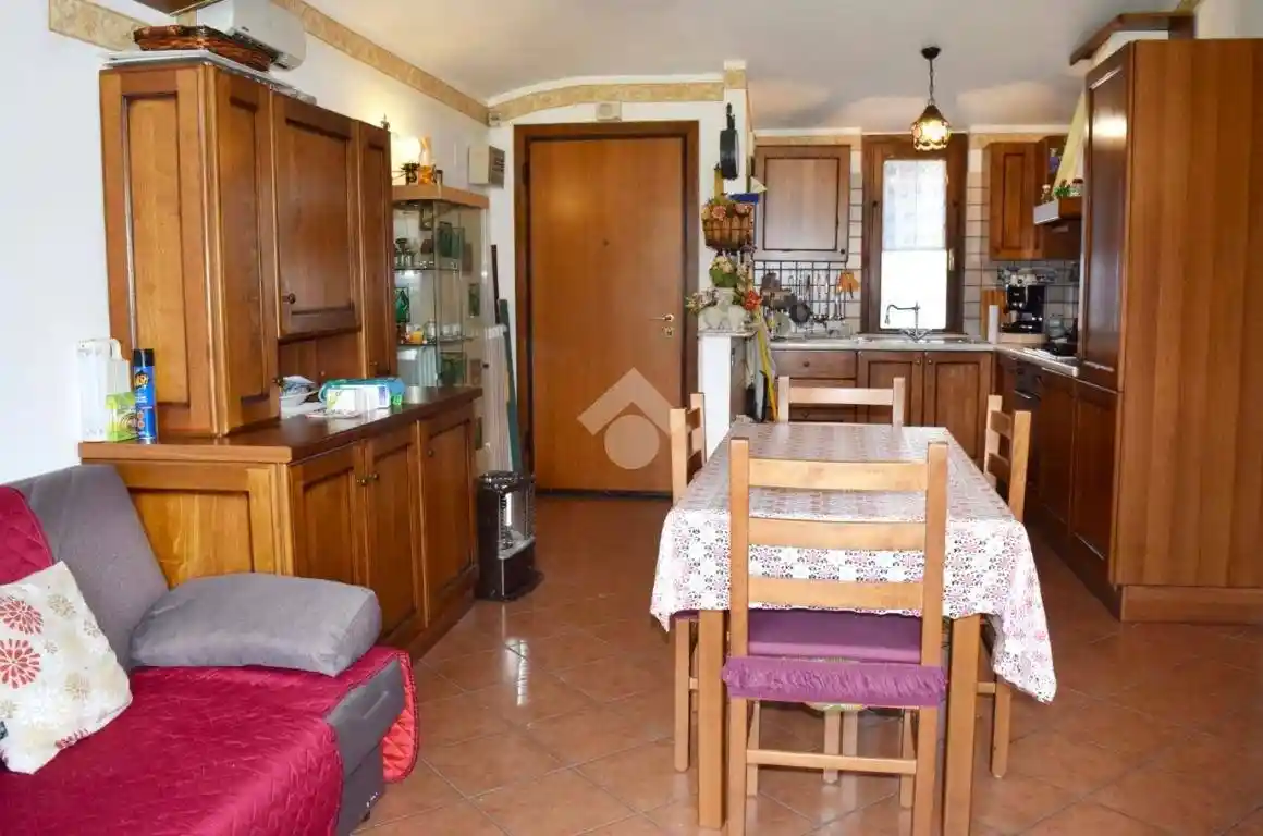 Trilocale via Di Colle San Giacomo, Colle San Giacomo, Tagliacozzo - foto 3