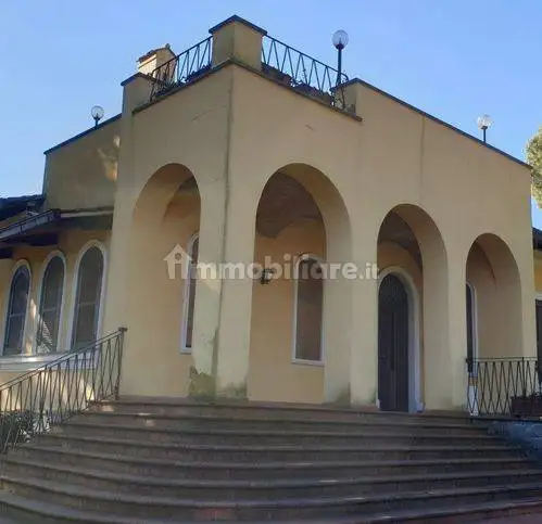 Villa in asta a Grottaferrata