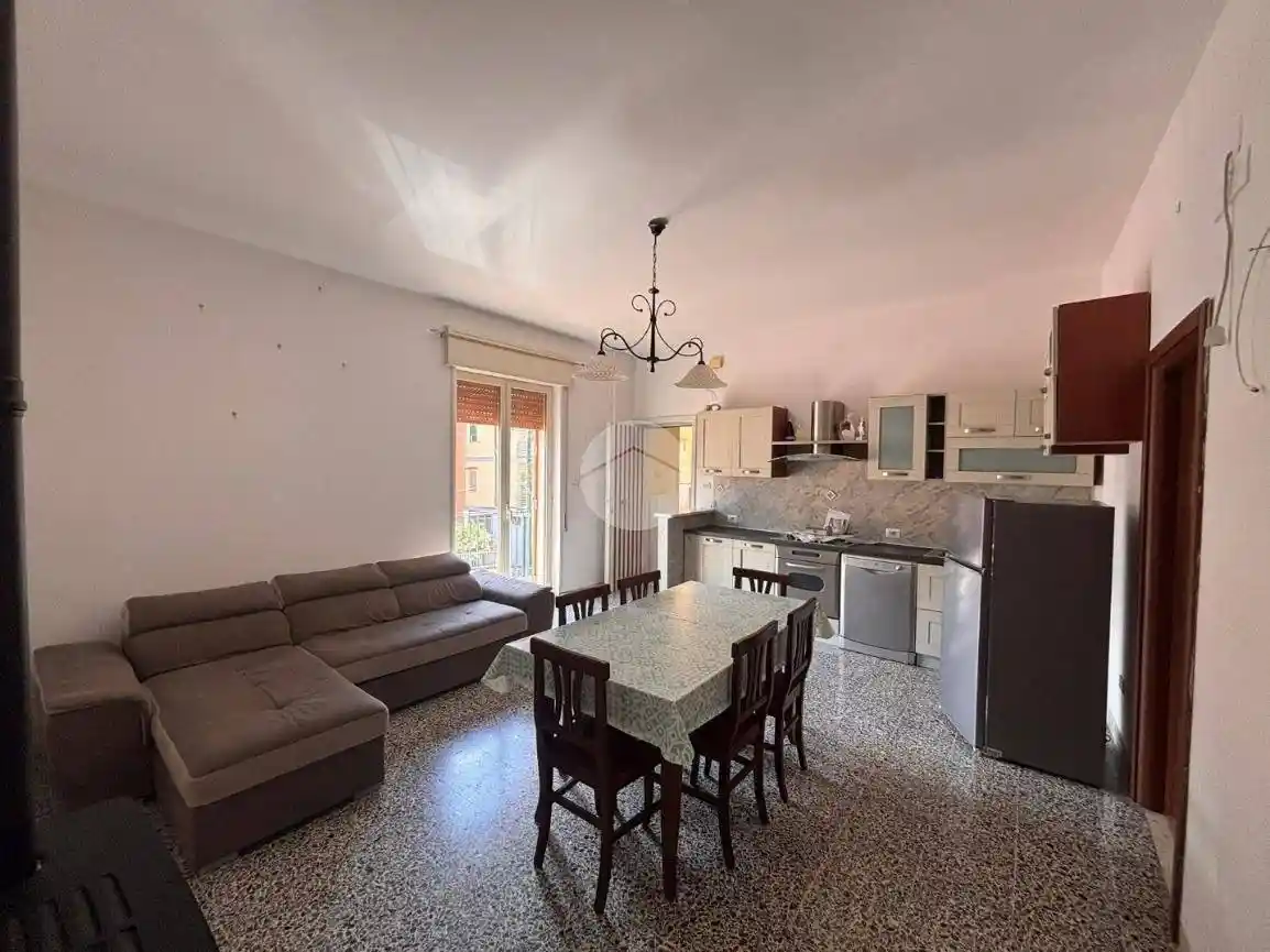 Trilocale Vico Piscitelli 1, Centro, Gragnano - foto 3