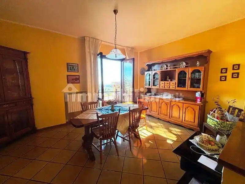 Villa in vendita a Chiusi