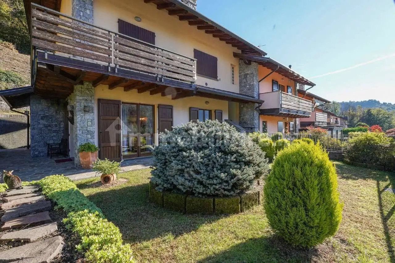 Appartamento in vendita a Sant'Omobono Terme