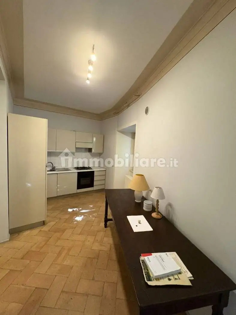Bilocale ottimo stato, secondo piano, Centro Storico, Spoleto - foto 2