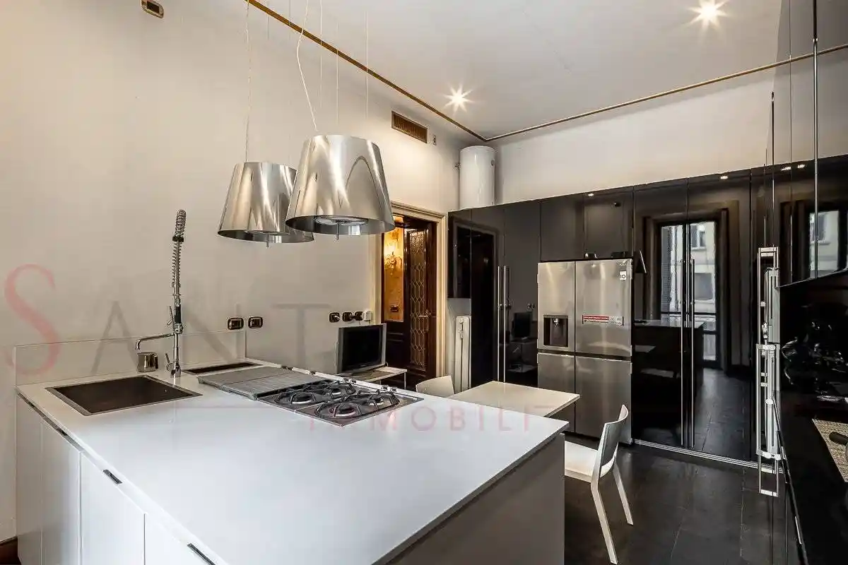 Appartamento via Giuseppe Mazzini, Duomo, Milano - foto 3