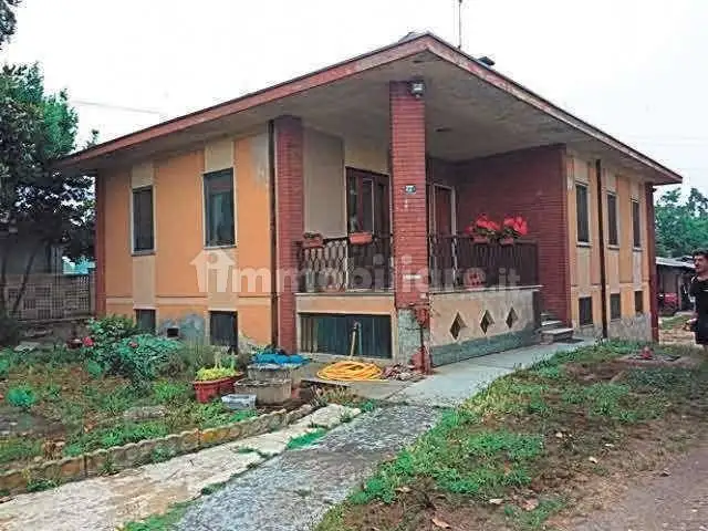 Casa indipendente in asta a Gropello Cairoli