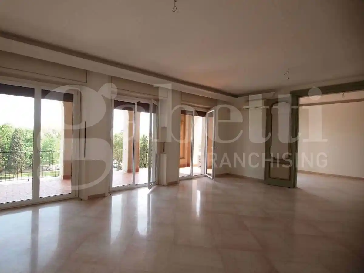 Appartamento lungadige cangrande, 1, Borgo Trento, Verona - foto 3